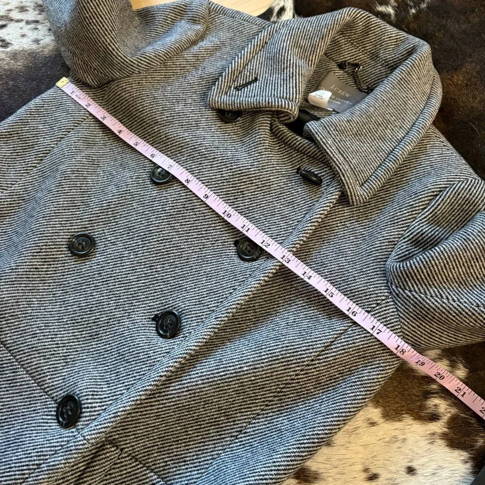J CREW Grey Wool Blend‎  Double Breasted Coat Stadium Cloth peacoat Size 2 - Picture 7 of 8